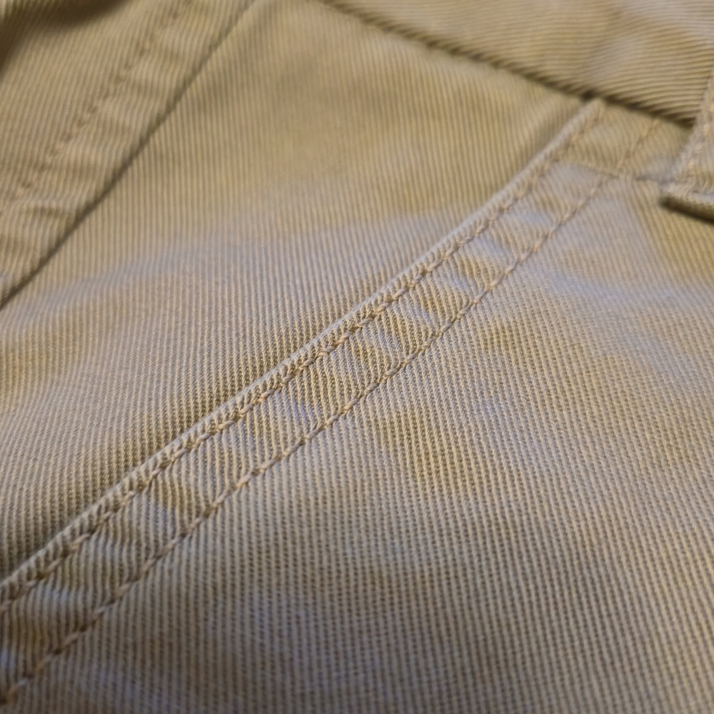 New With Tag J Crew Broken-In Chino Shorts - Size 12 100% Cotton, Super Soft - Picture 14 of 14